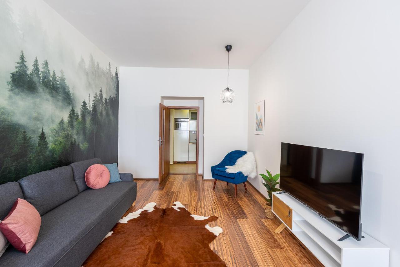 10 Min City Centre 5 People Apartment, Free Coffee Prague Extérieur photo